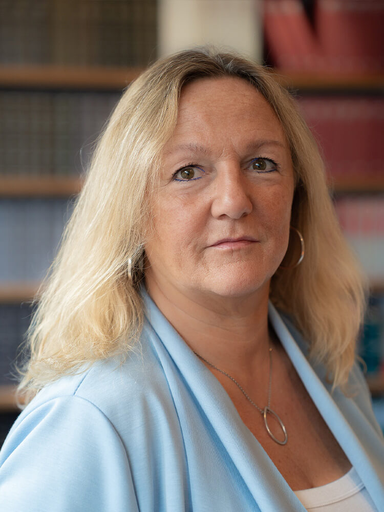 Sabine von Garrel, Lohn- und Gehaltsbuchhaltung